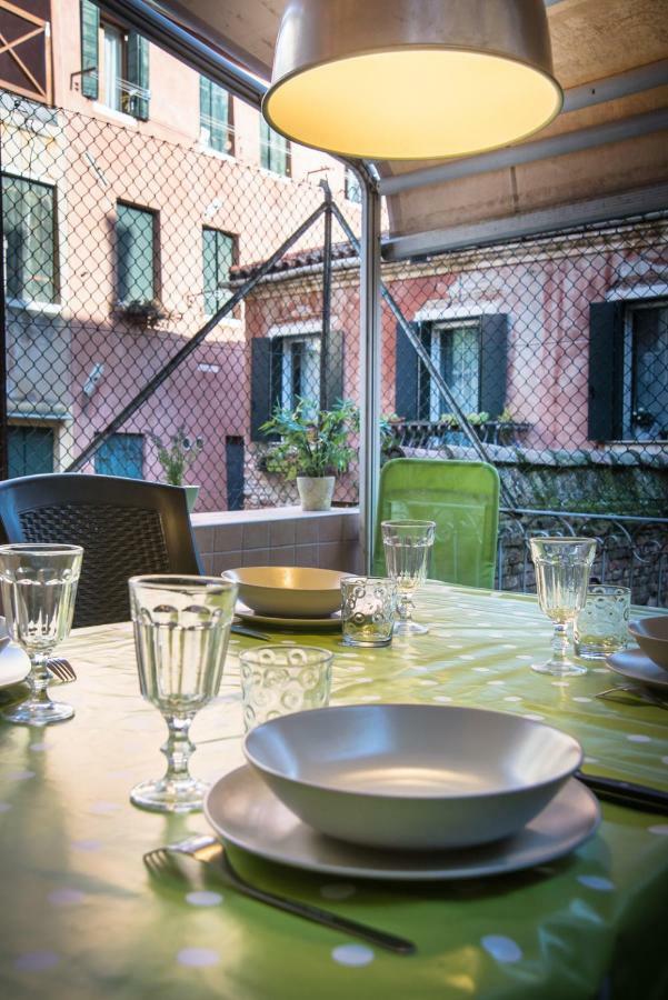 Terrazzina - Romantic Pied A Terre At The Heart Of Cannaregio District Venedig Exterior foto